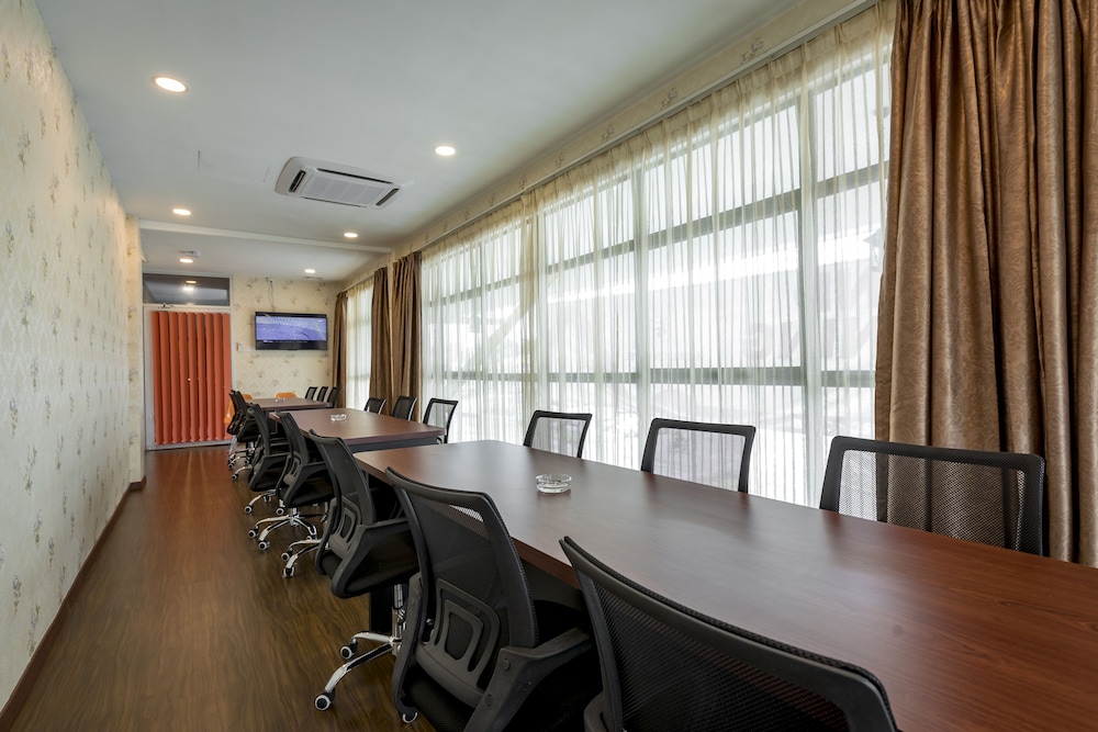 Hamilton Hotel Kajang 27/30