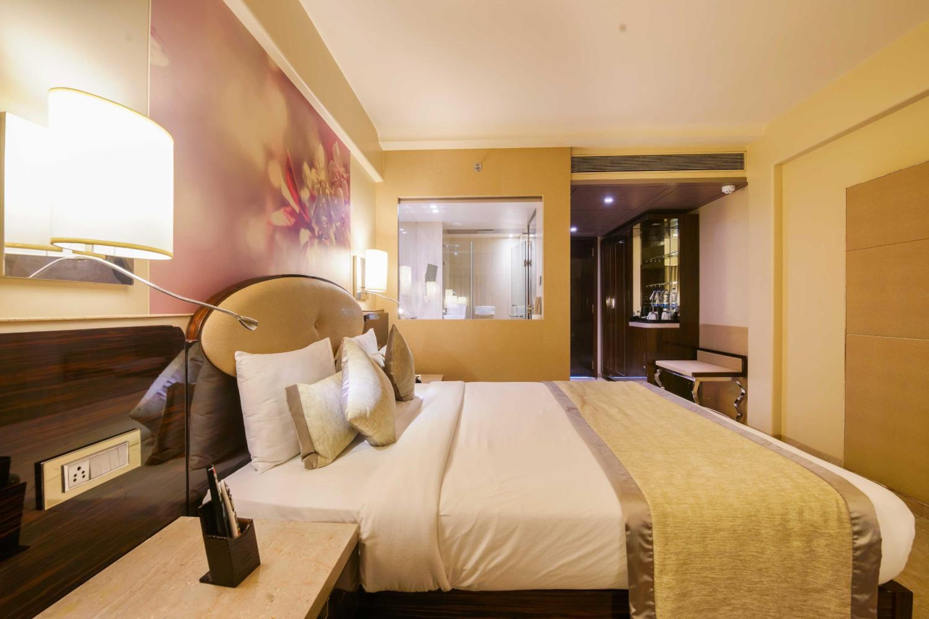 Hotel Sai Palace Grand Malad 14/41