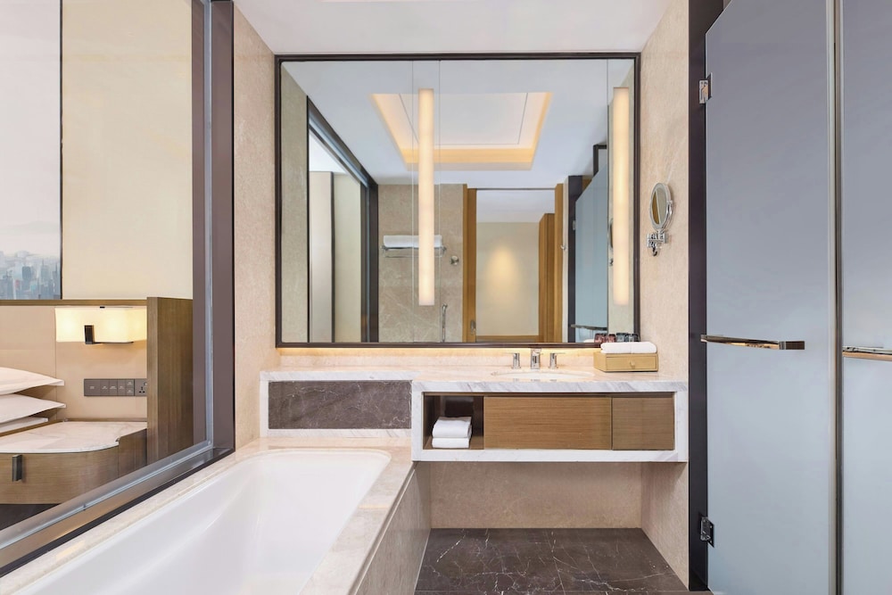 Four Points by Sheraton Wuhan, Jiangxia 48/50