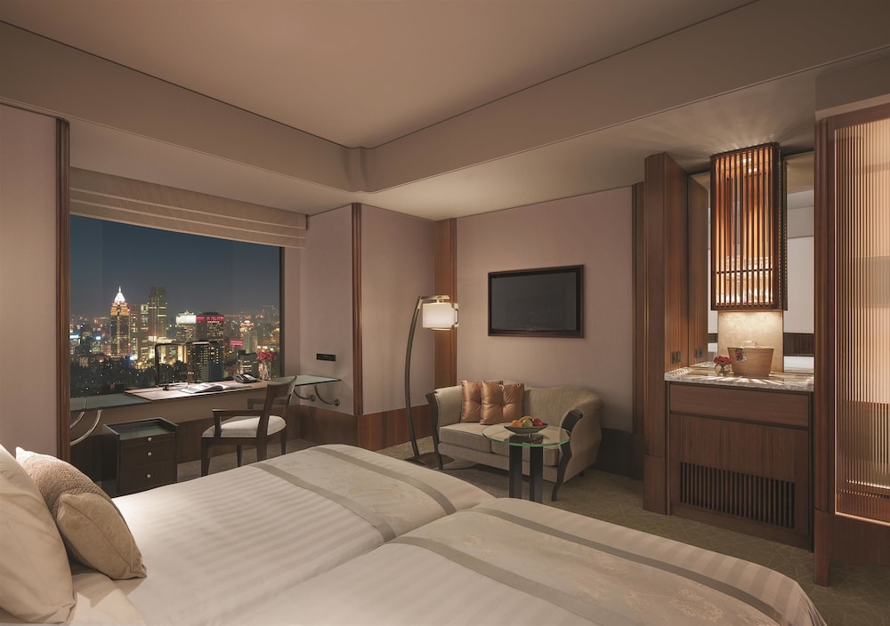 Shangri-La Far Eastern, Taipei 35/79