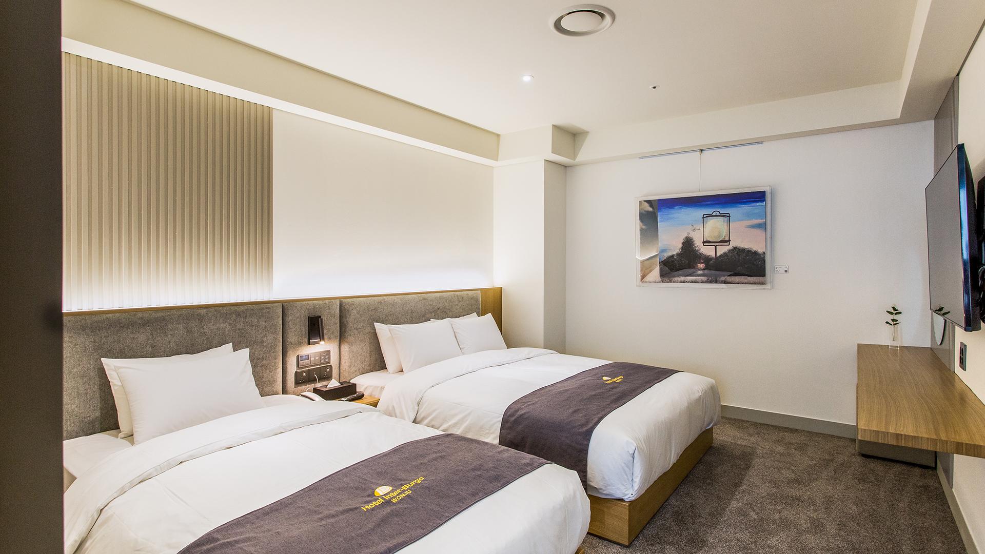 Suite, 1 Double and 1 Single Bed, Pet Friendly
