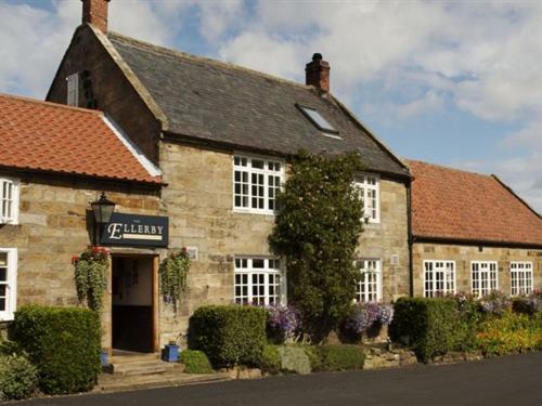 The Ellerby Country Inn 4/50