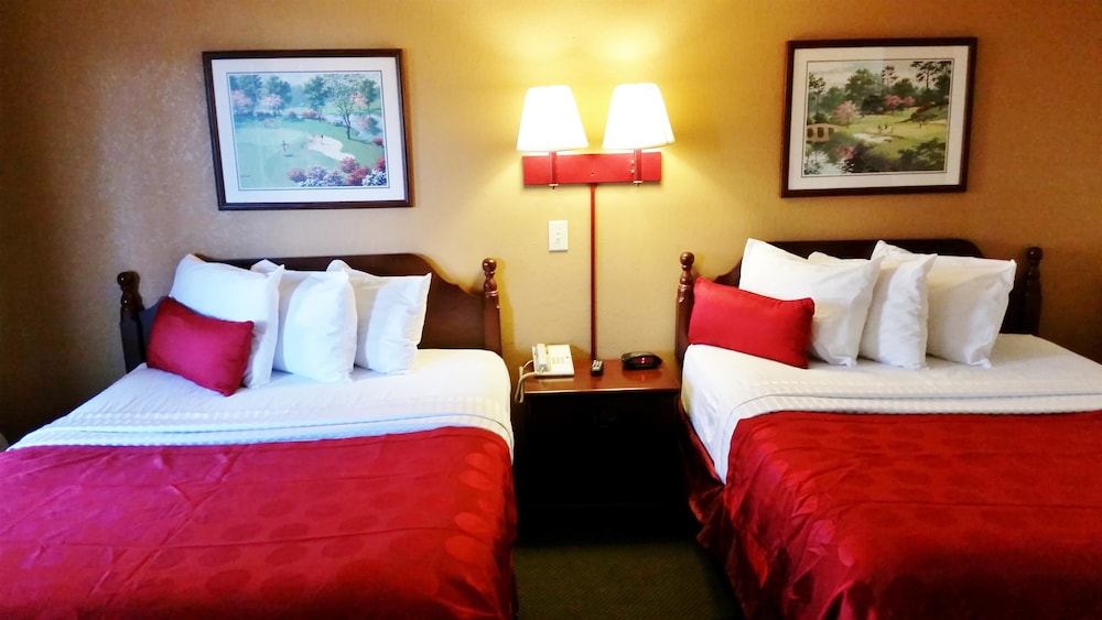 Country Hearth Inn And Suites Augusta 13/18