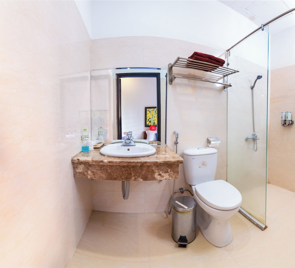 Amona Hotel 43/50