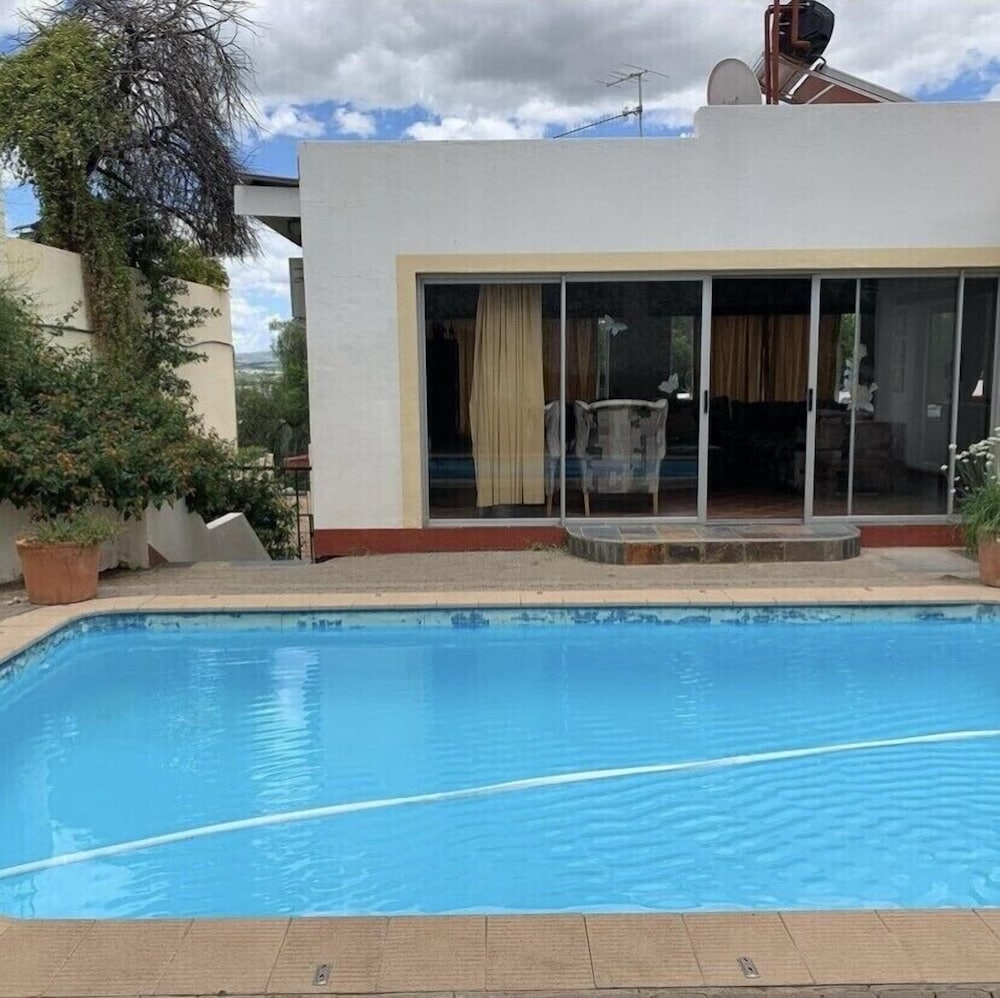 Hotel Pension Casa Africana 27/50
