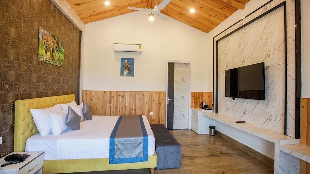 Countryard Resort Corbett 7/45