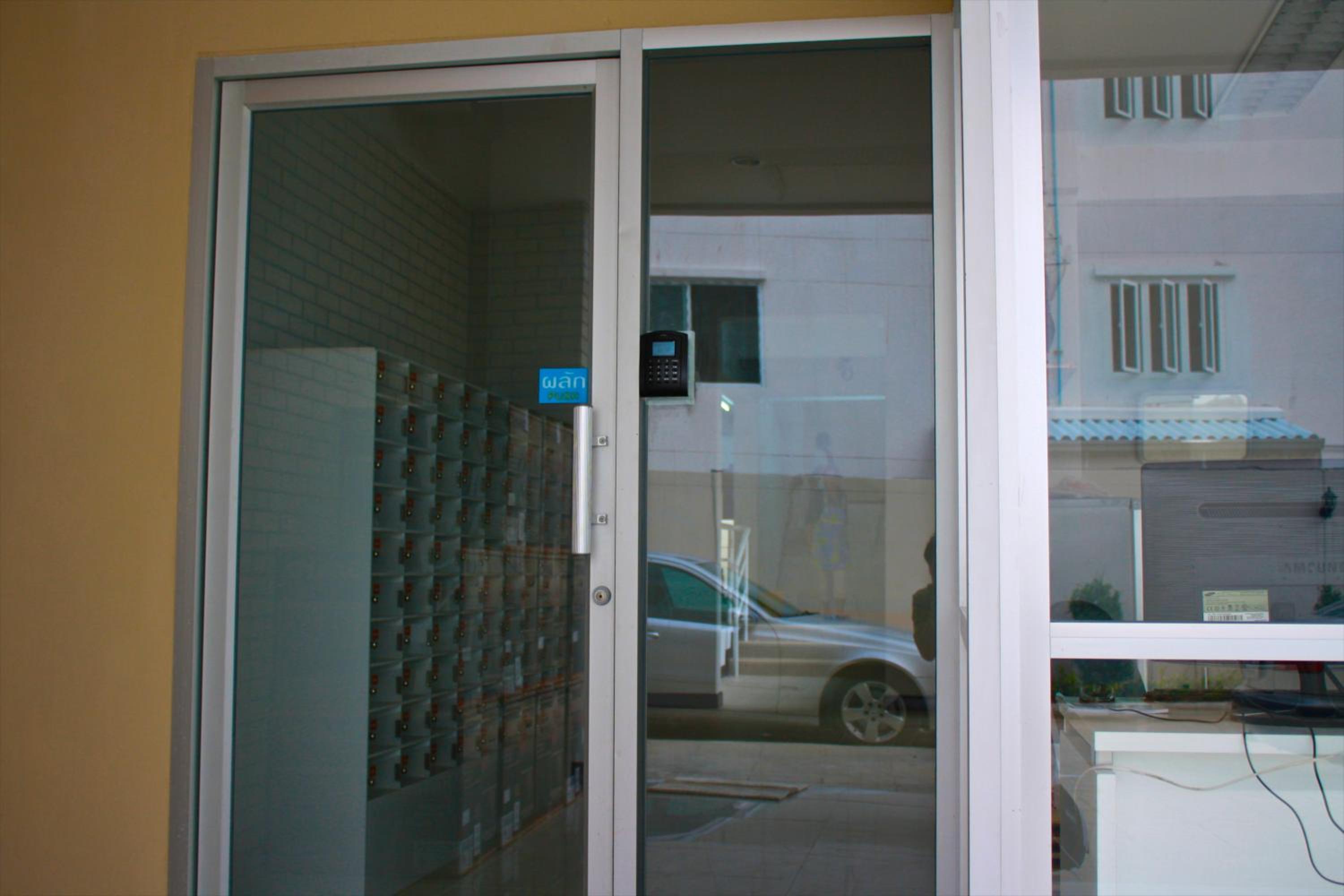 Baanbudsarin Apartment 26/27
