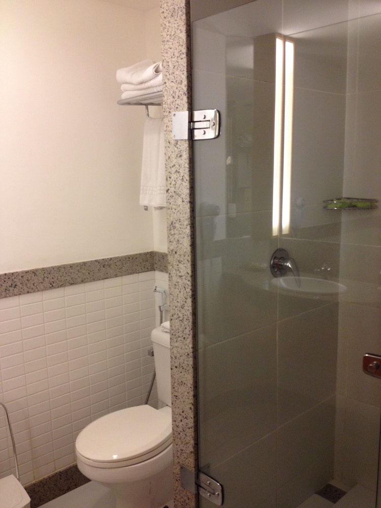 Hotel Verdegreen 9/67