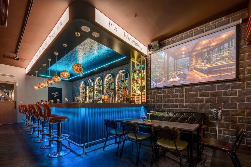 Fun Stay Inn Ximen 38/48