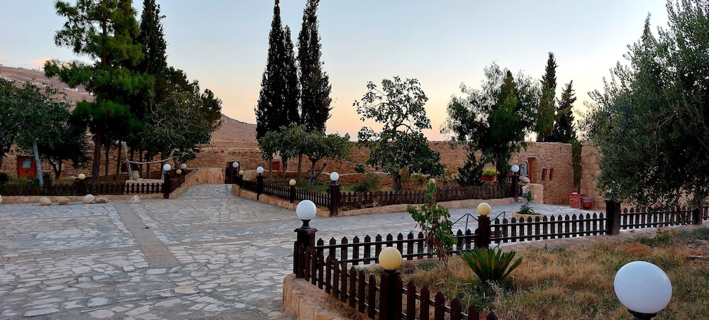 Taybet Zaman Hotel And Resort 65/71