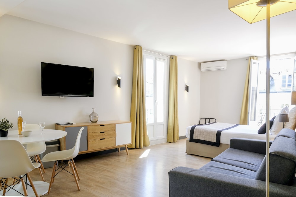 Aparthotel AMMI Nice Massena 57/80