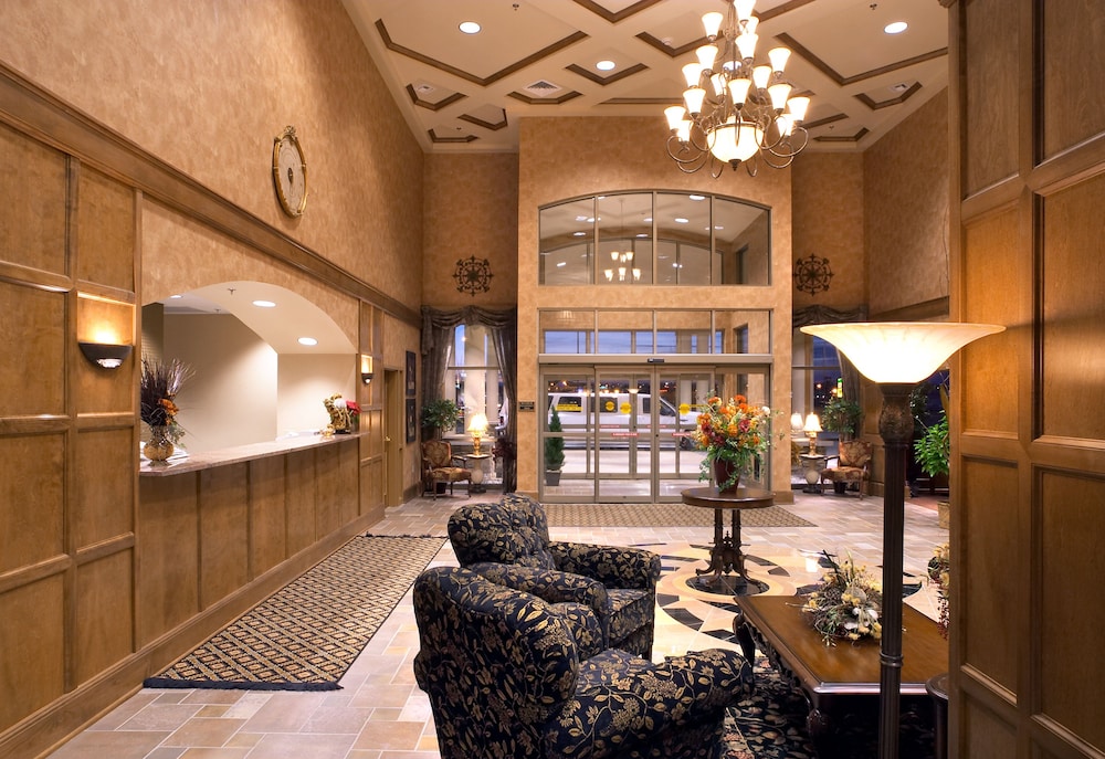 Clubhouse Hotel Suites Sioux Falls 42/67