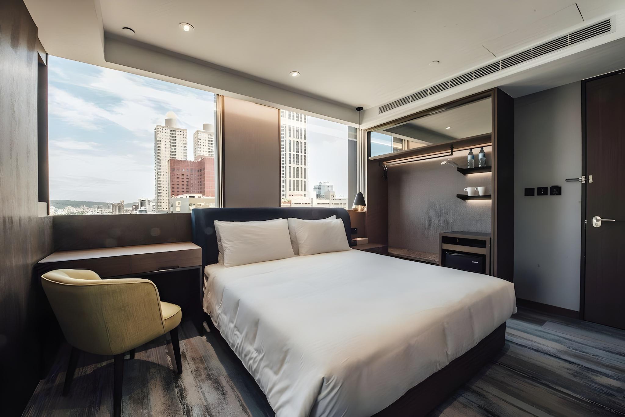 Luxury, Double Bed, River View