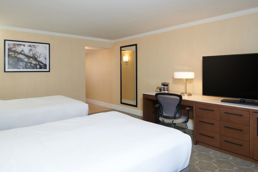 Doubletree By Hilton Salt Lake City Airport Formerly Hilton Salt Lake City Airport 11/39
