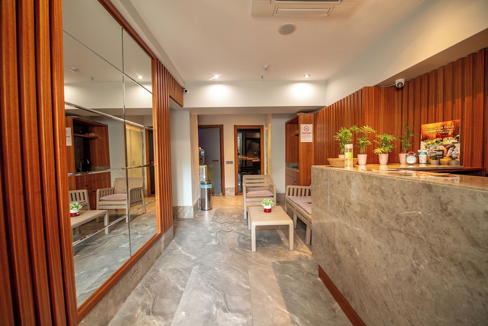Grand Marcello Hotel & SPA 87/90