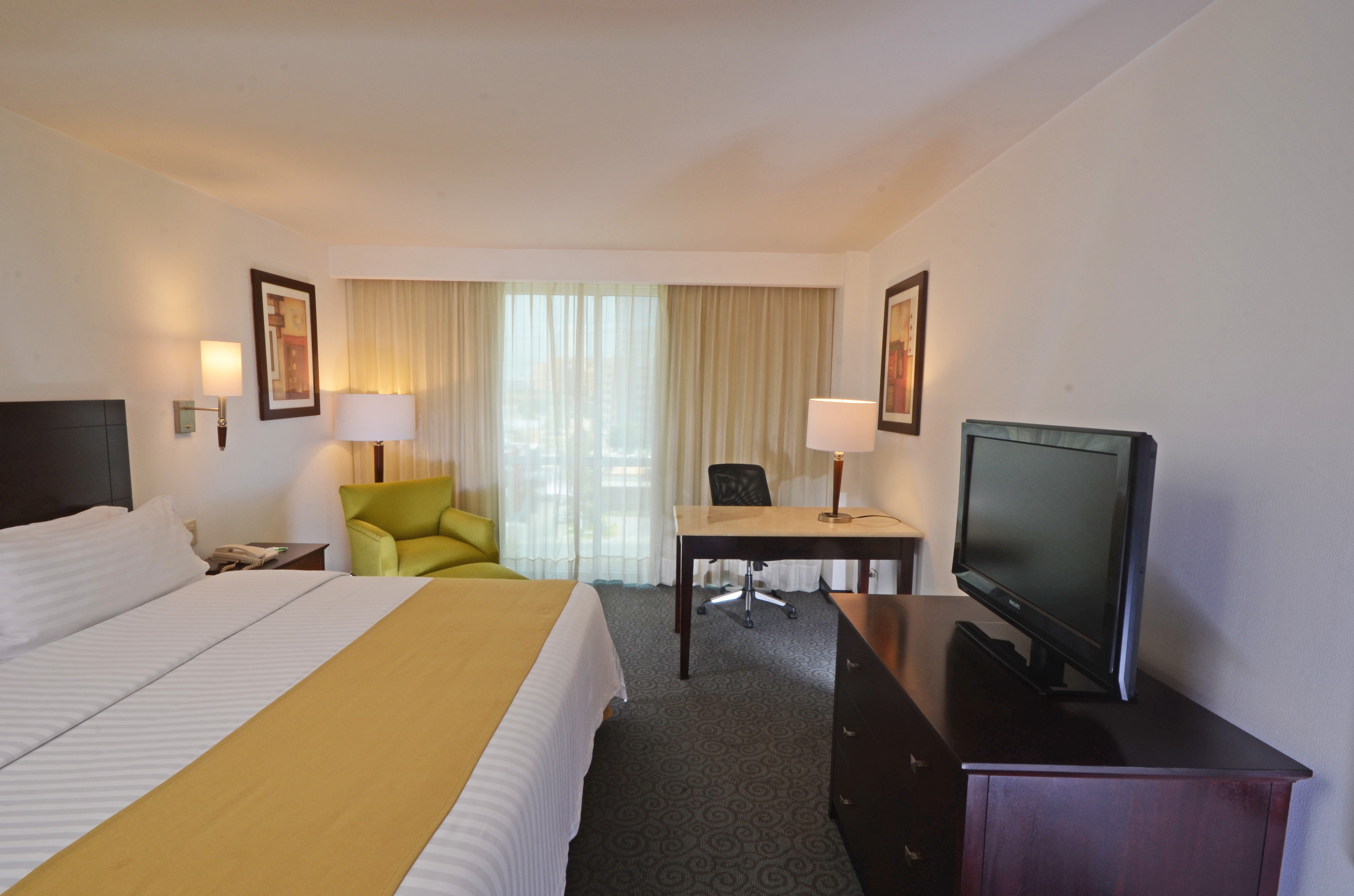Holiday Inn Monterrey Valle 13/50