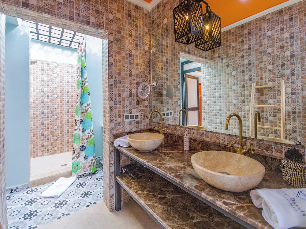 Maison Daouia 50/50