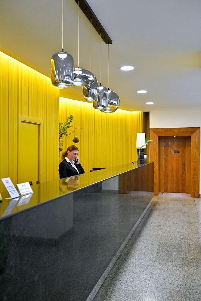 EUROPE HOTEL 4/55