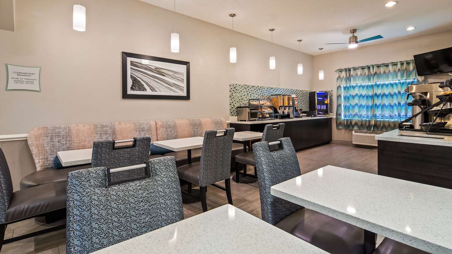 Best Western Mayport Inn & Suites 30/34