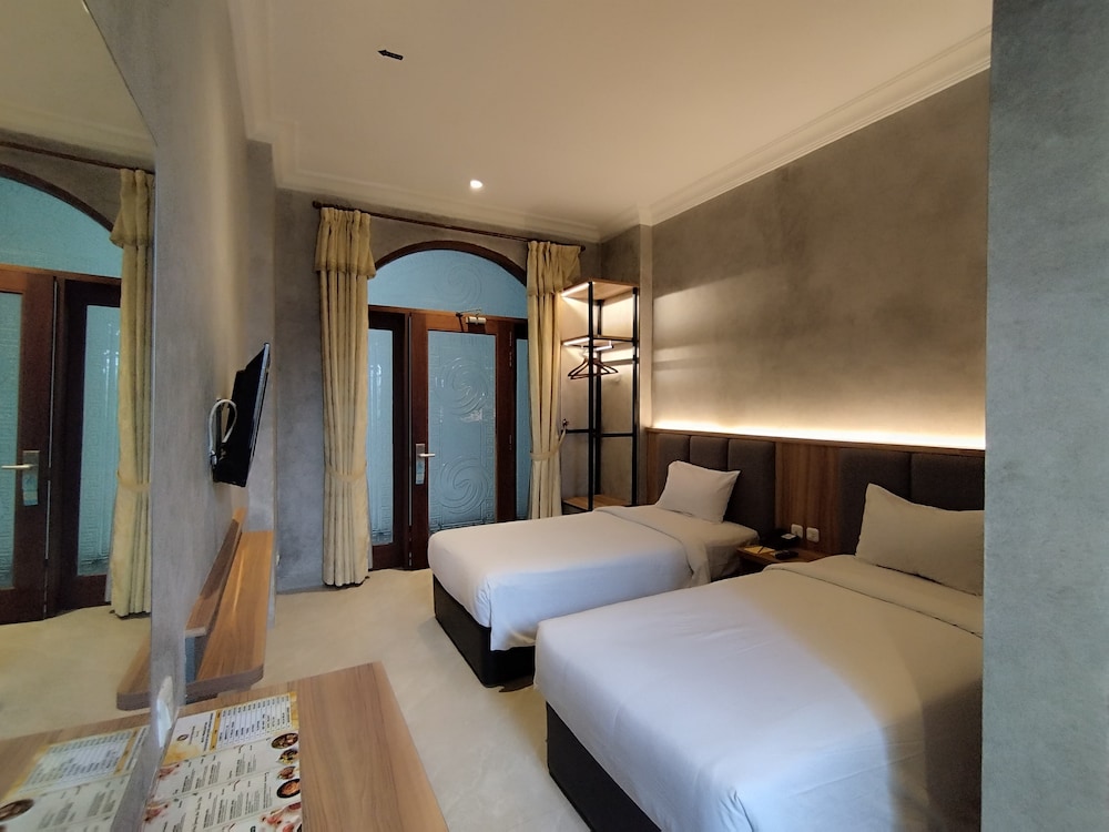 The Grand Palace Hotel Malang 25/58