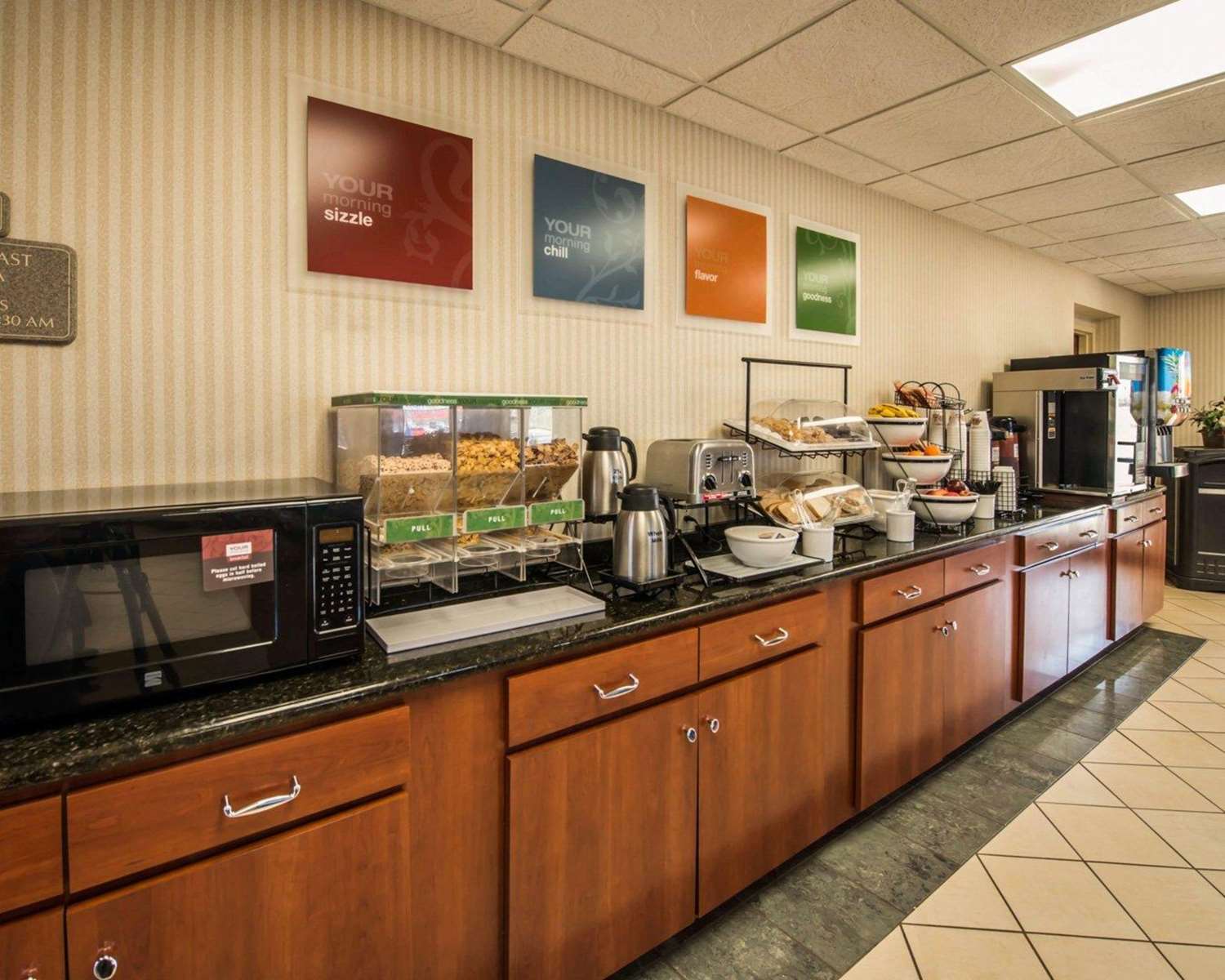 Comfort Inn & Suites Morganton South 30/33