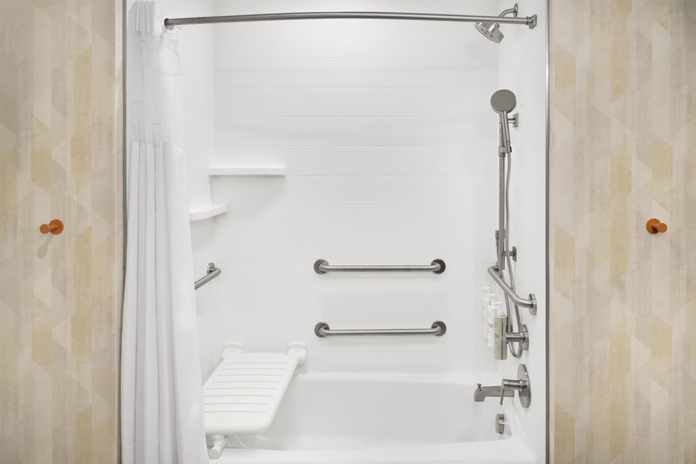 Hampton Inn Midland West 44/44