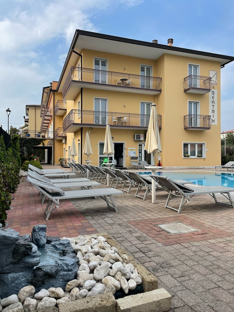 Beatrix Apartments 22/50