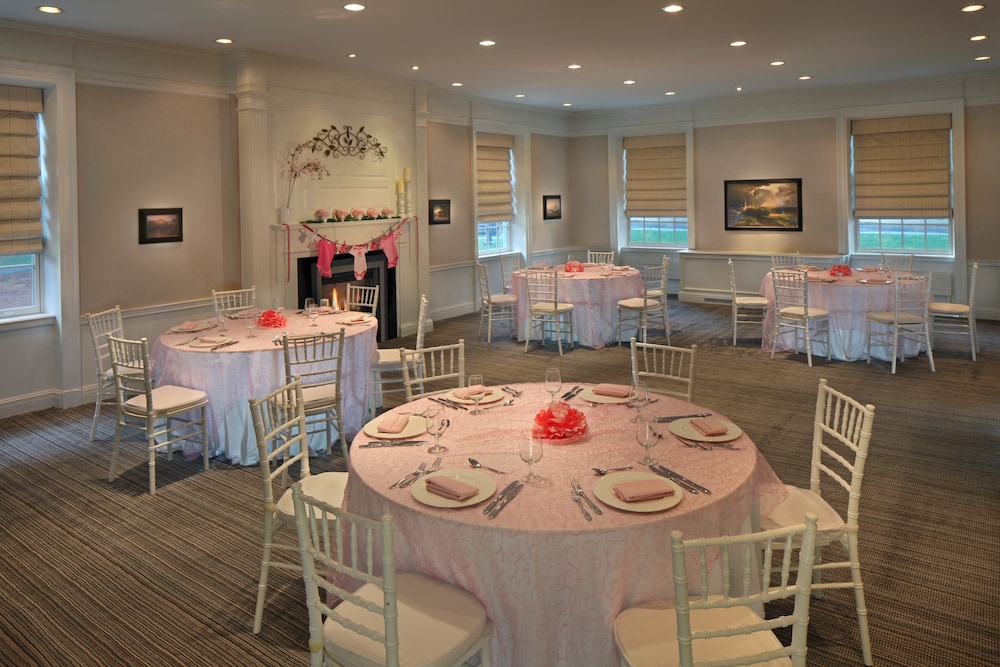 Andover Inn 26/39