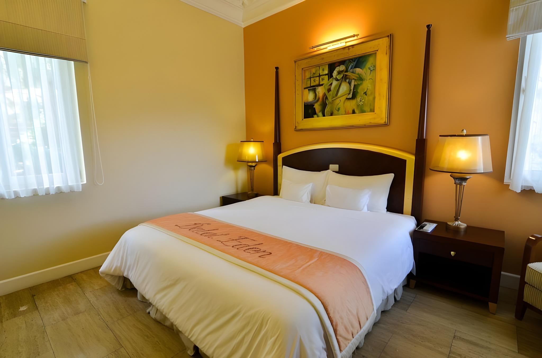 Junior Suite, Villa, Lake View