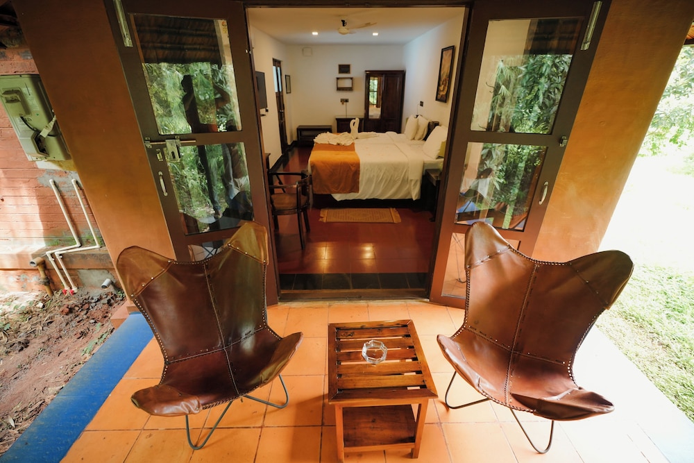 Red Earth Kabini 33/49