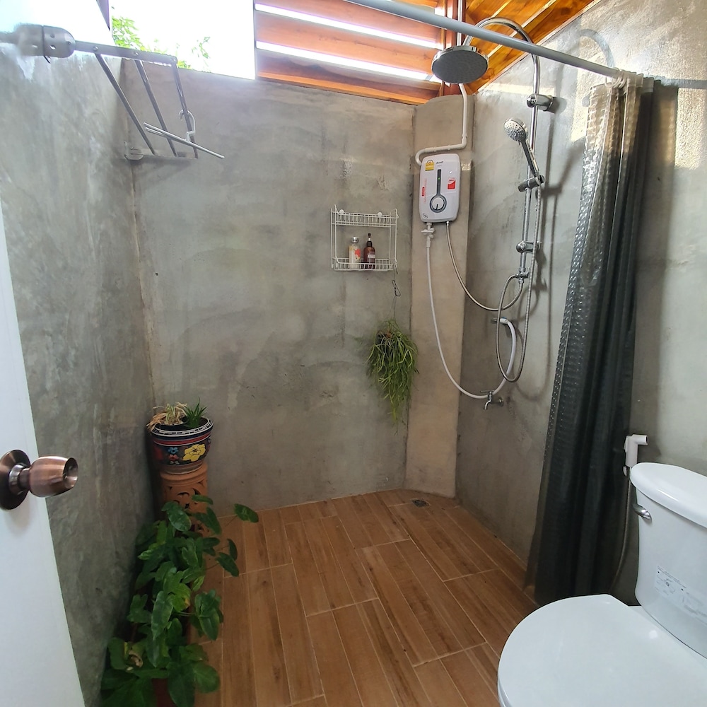 1 BEDROOM, DELUXE, SUITE, RIVER VIEW, TERRACE