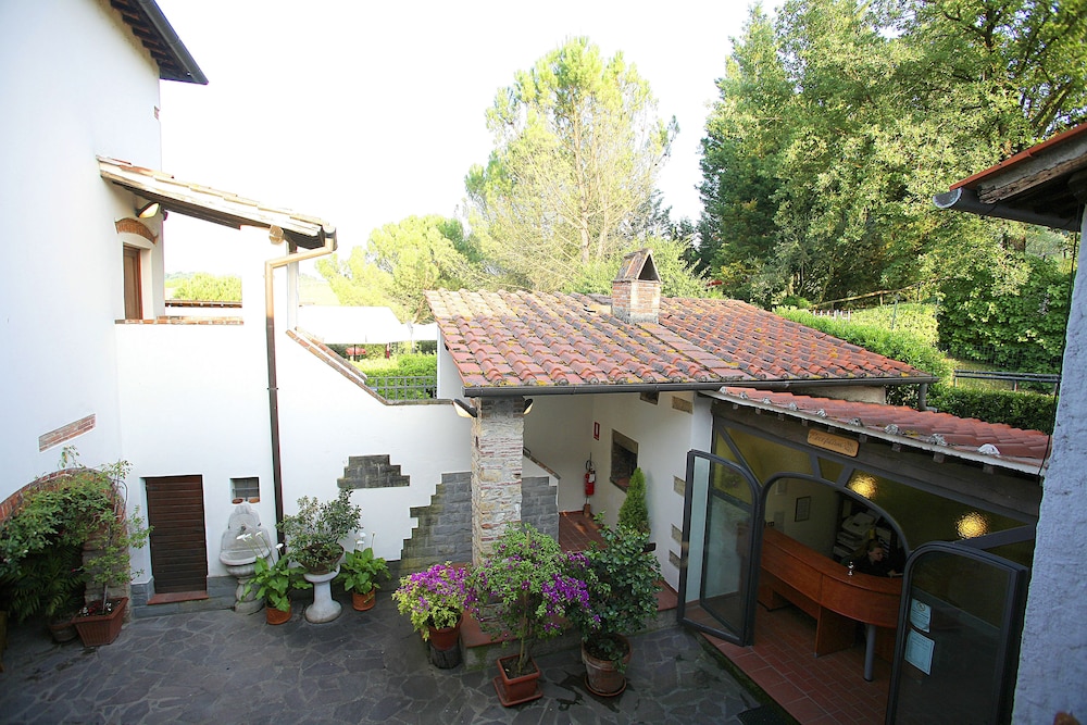 Tenuta il Burchio Hotel 3/50