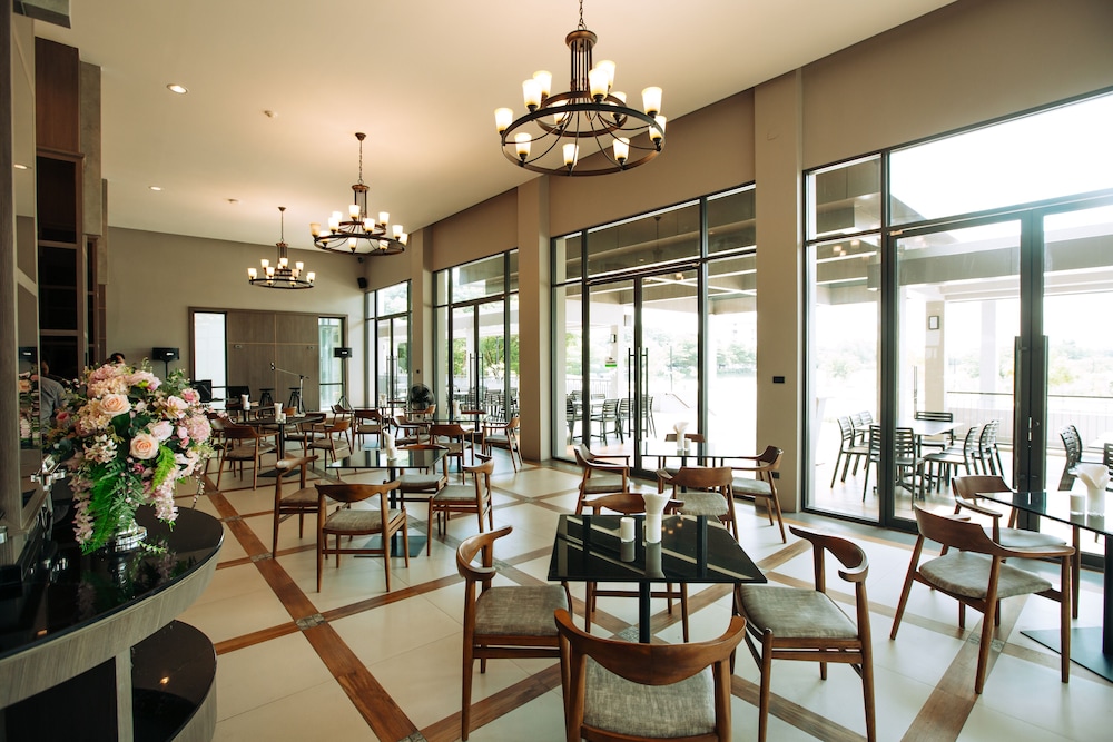 The Cavalli Casa Resort 39/50