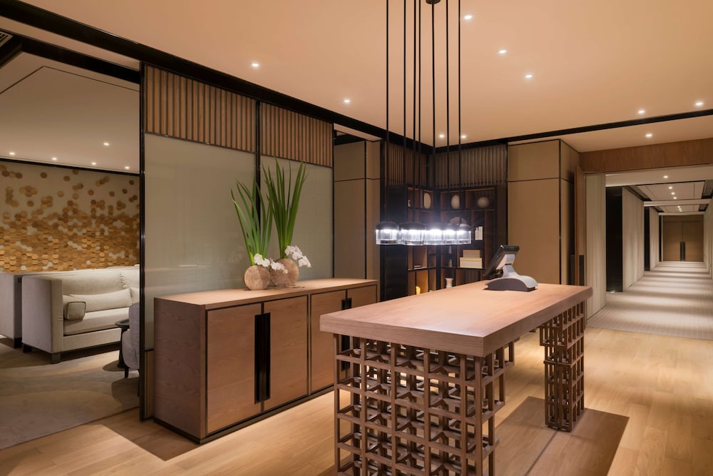 Hyatt Regency Shenzhen Airport 42/69