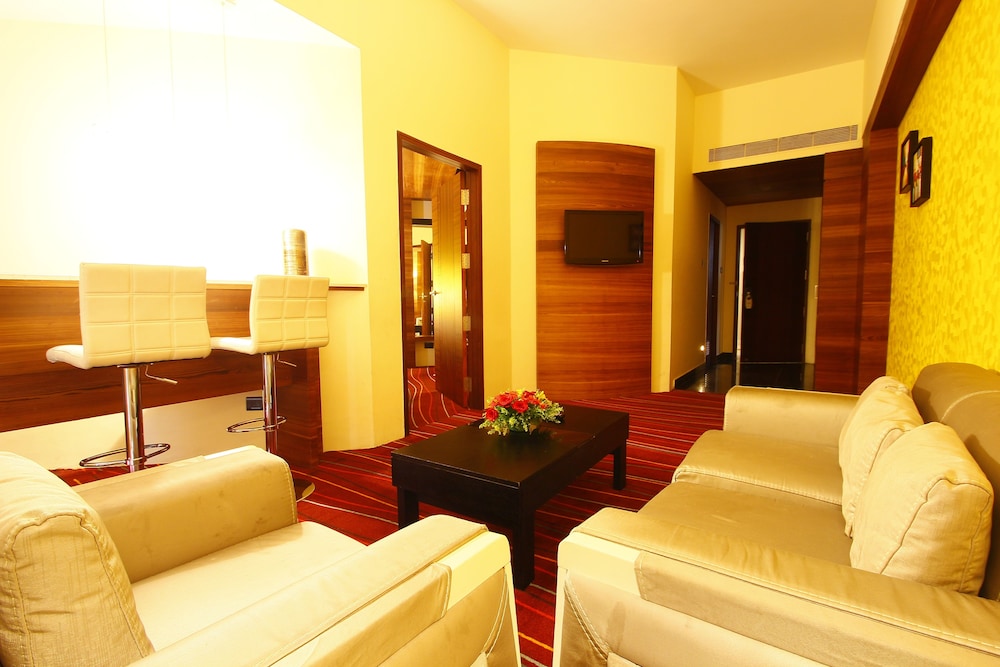 Grand Estancia 40/56