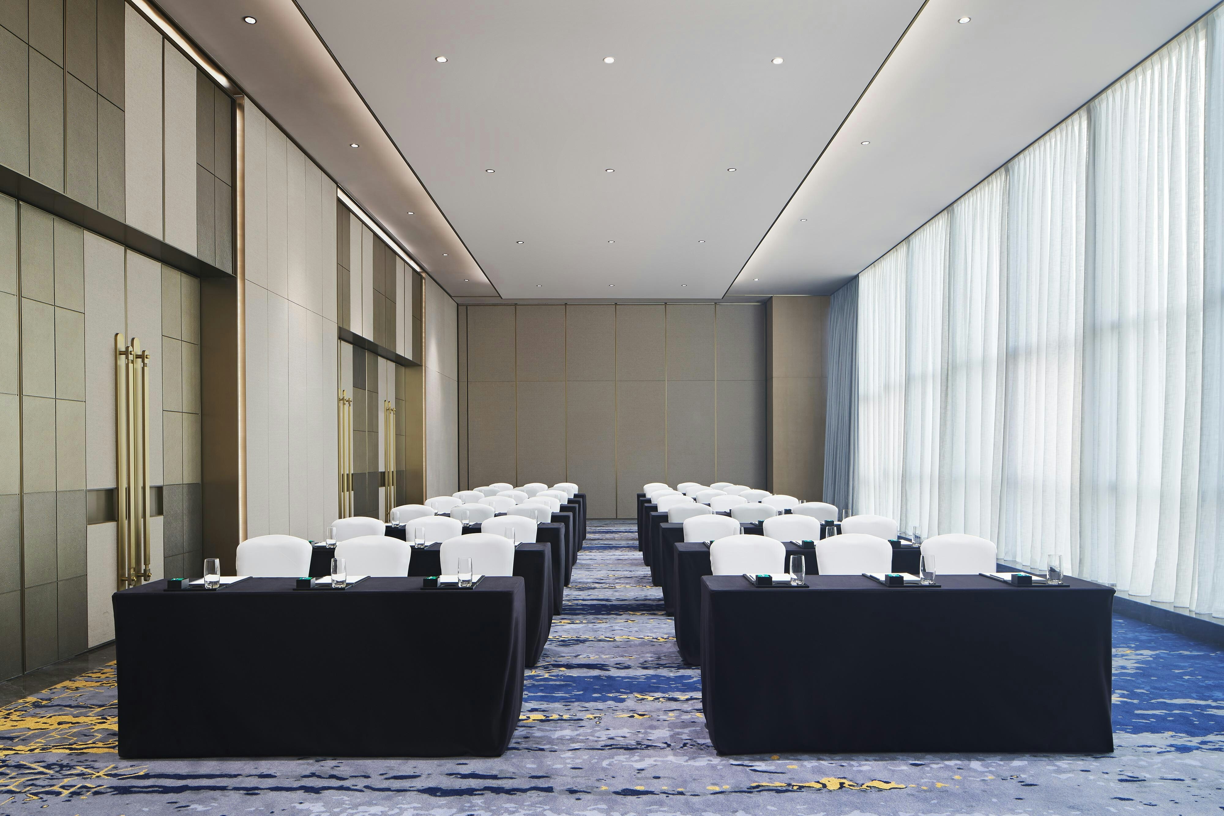 Sheraton Shenzhen Nanshan 35/39