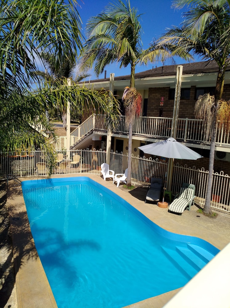 Abel Tasman Waterfront Motel 61/65
