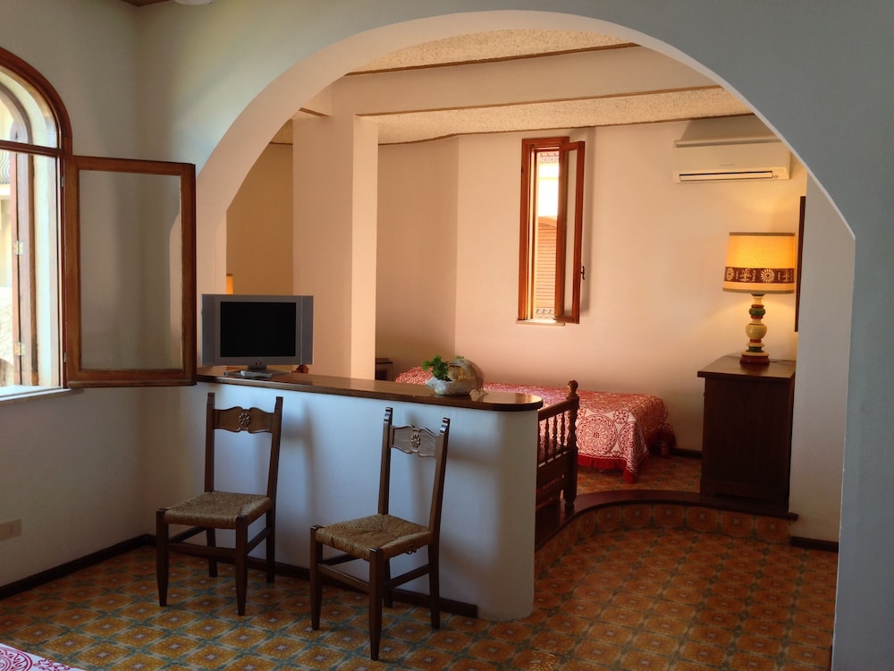 Hotel Carasco 61/71