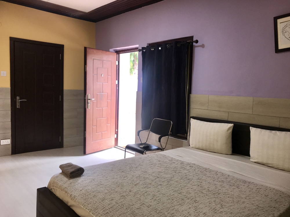 Omanye Lodge 23/50