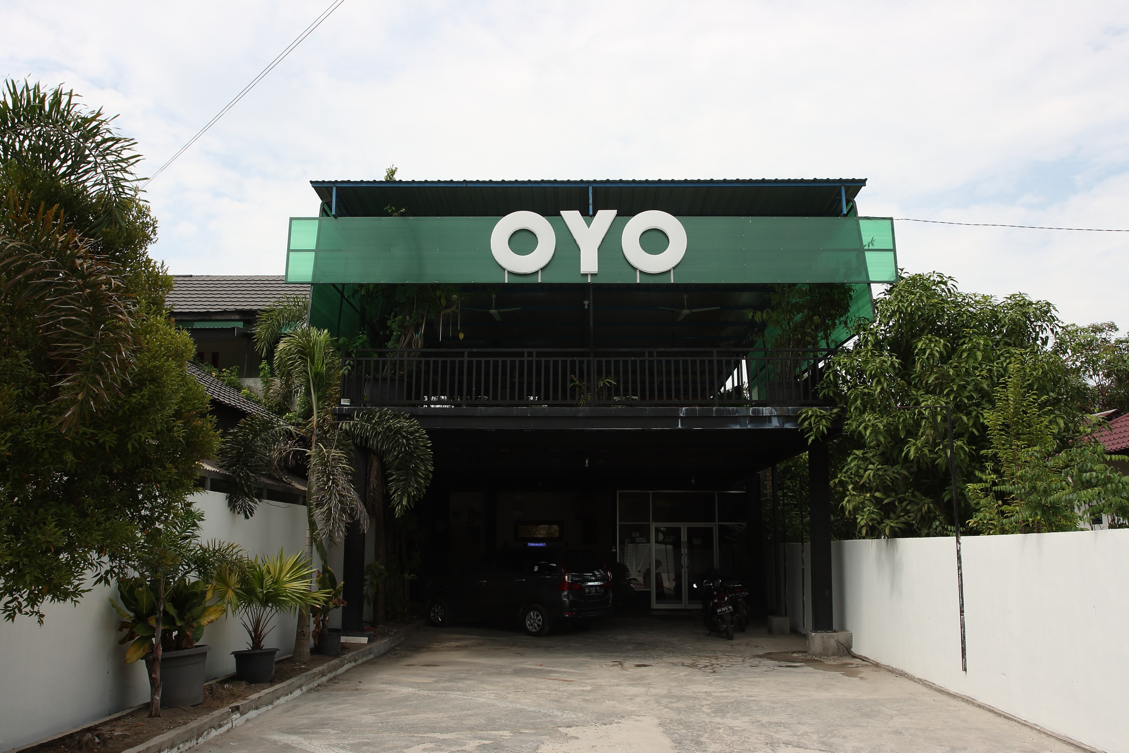 OYO 933 Wisma Malawen 5/33