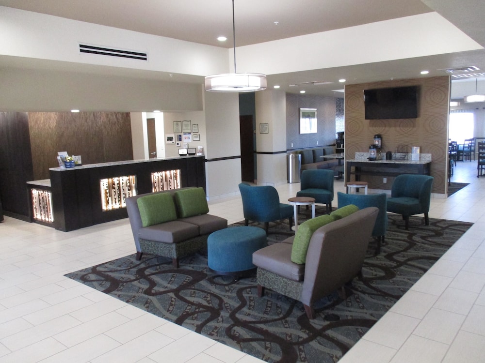 Best Western Plus Executive Residency Elk City 25/34