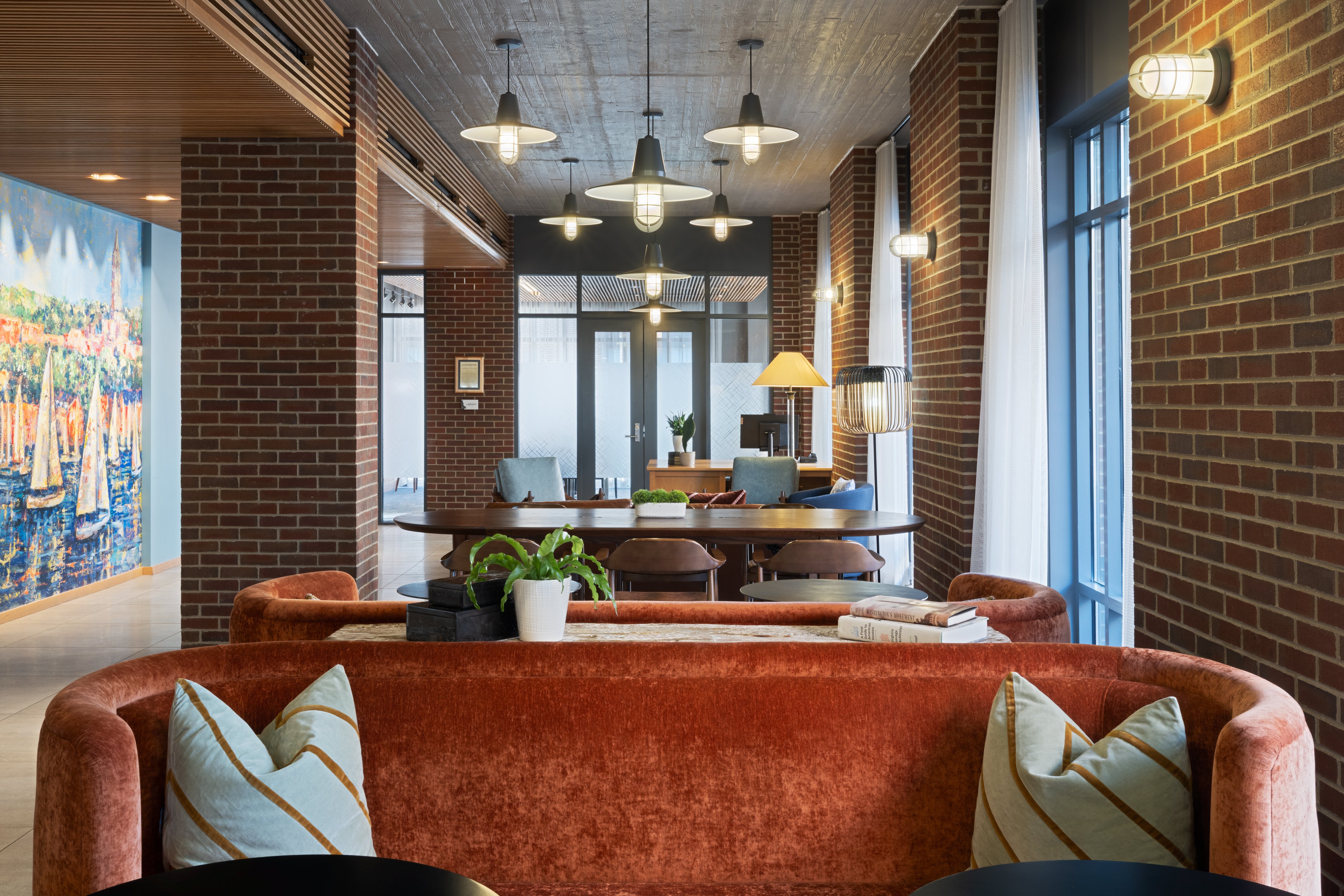 HOTEL INDIGO OLD TOWN ALEXANDRIA 7/82