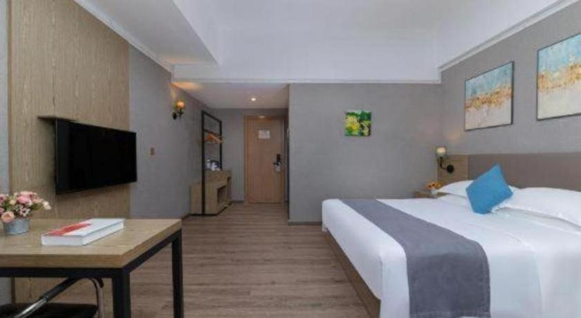 Greentree Inn Zhongshan Nanlang Town Light Rail Station Hotel 11/44