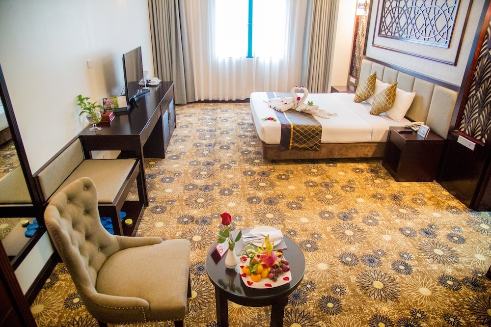 Mithrin Hotel Halong 10/22