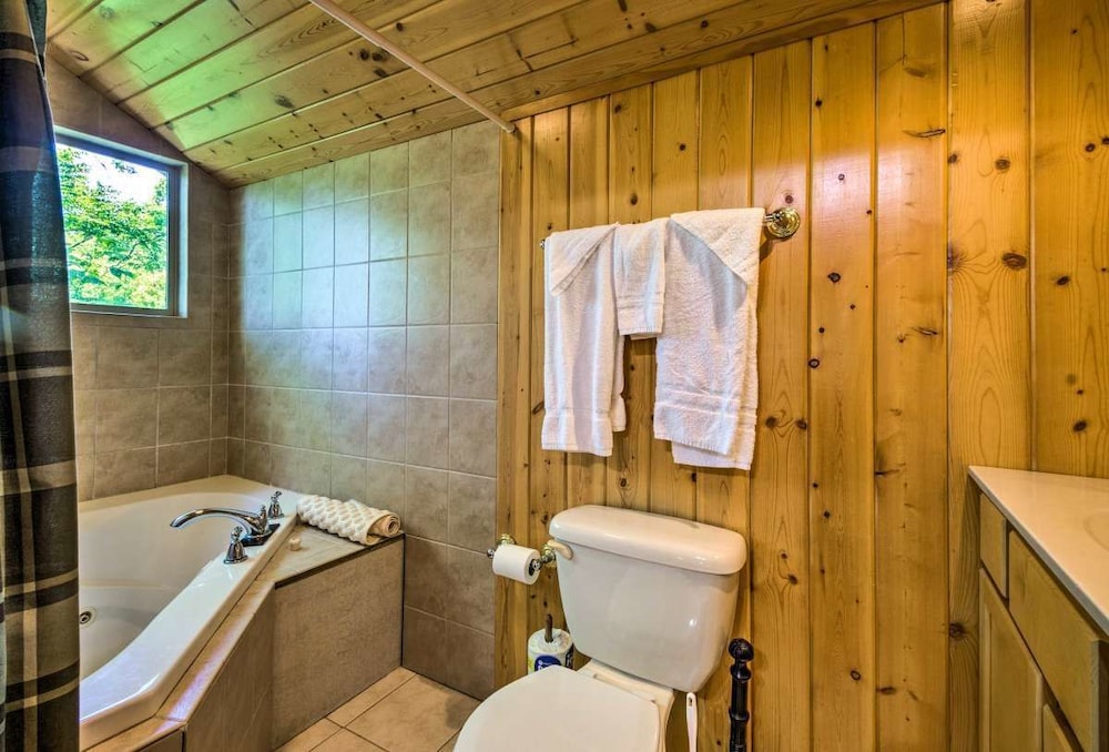 Nantahala Cabins 49/50