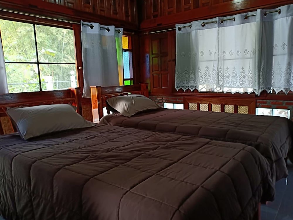 Rim Nam Kong Homestay & Campsite 12/40