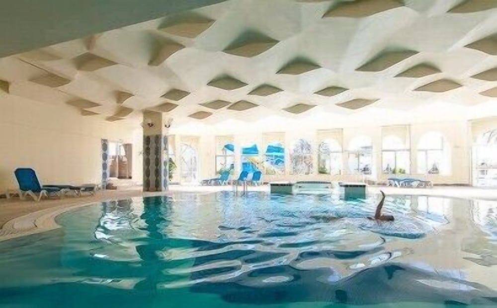 El Mehdi Beach Resort 41/84