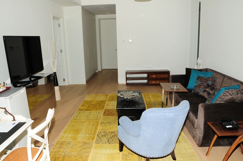Atakoy Marina Park Residences 32/43