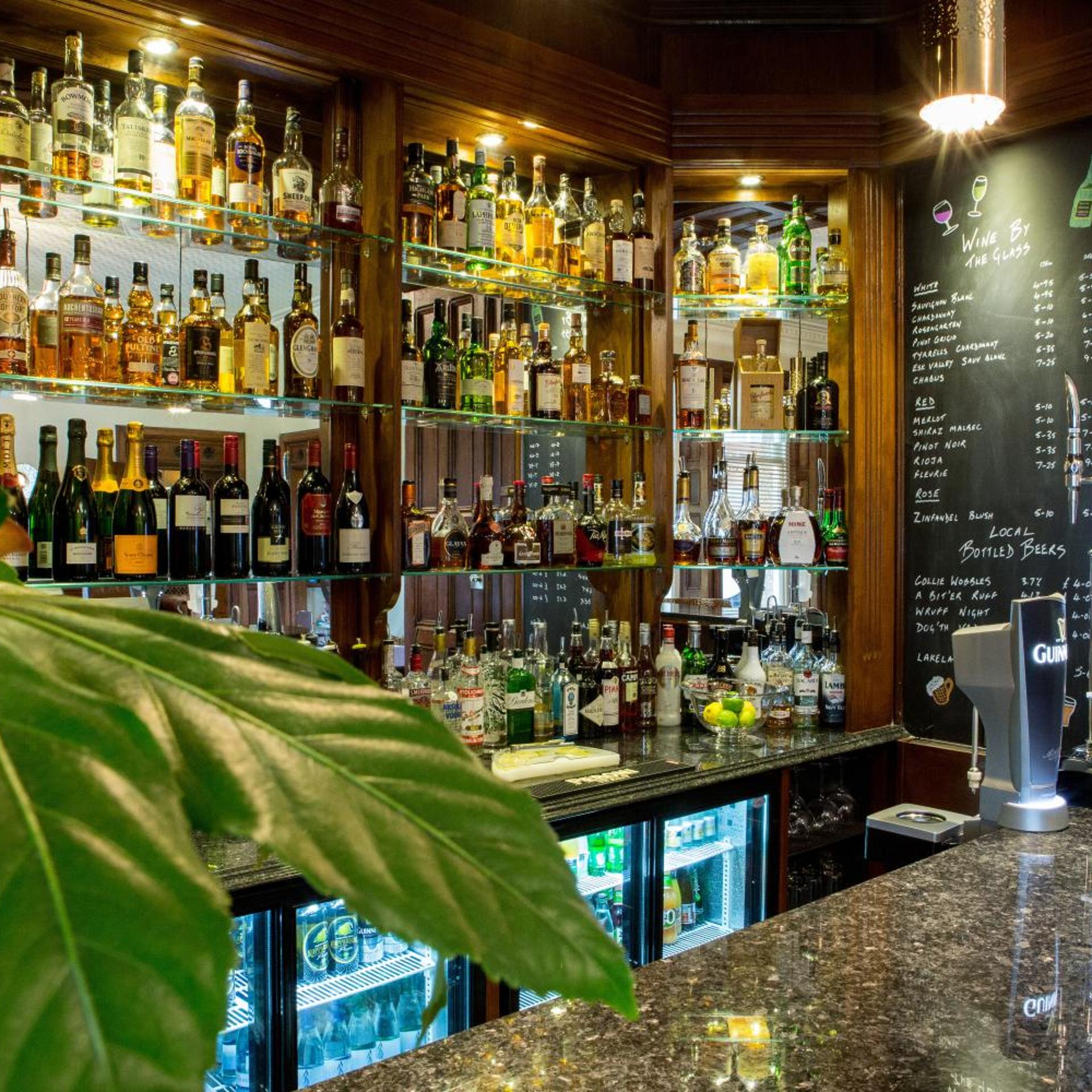 Applegarth Villa Hotel & Restaurant (Adult Only) 3/50