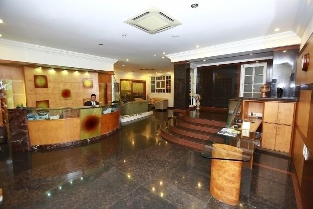 Highgates Hotel 8/21